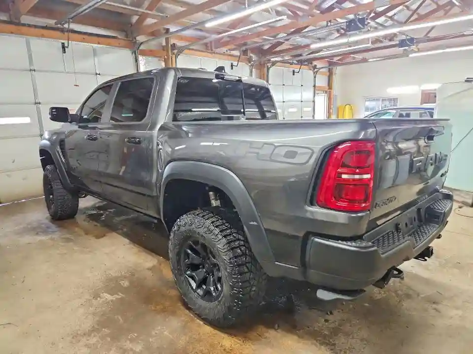 1C6SRFUP2SN677167 2025 RAM 1500-1