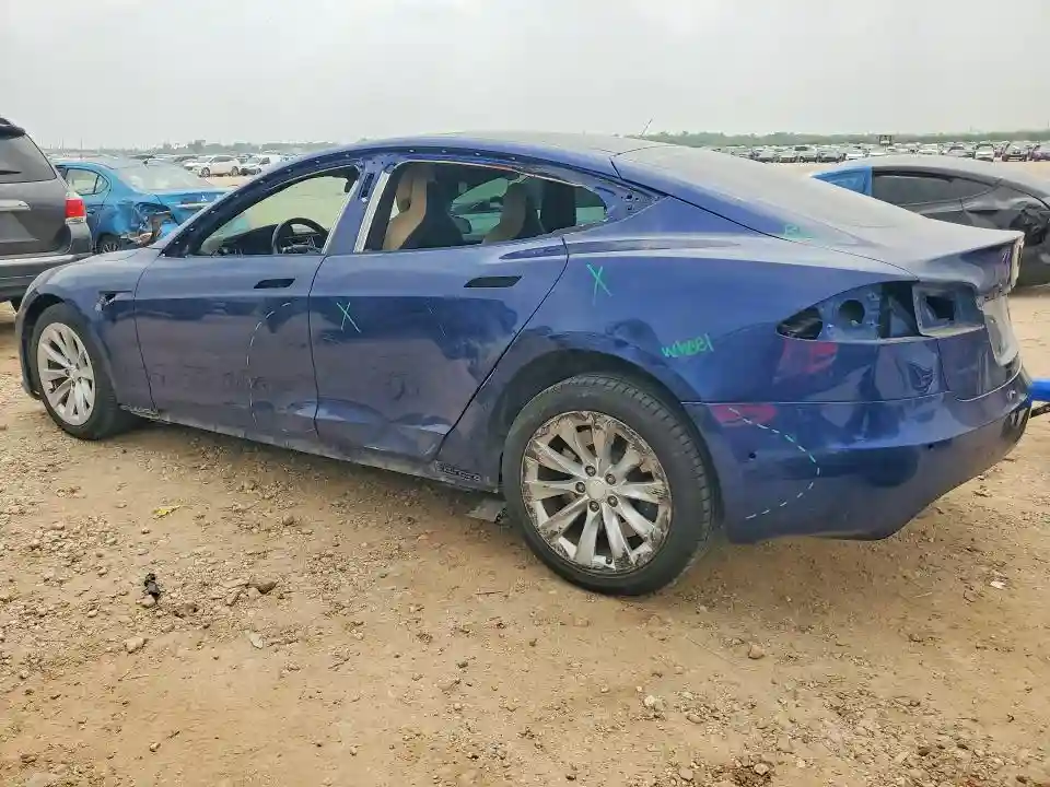 5YJSA1E24HF188136 2017 TESLA MODEL S-1