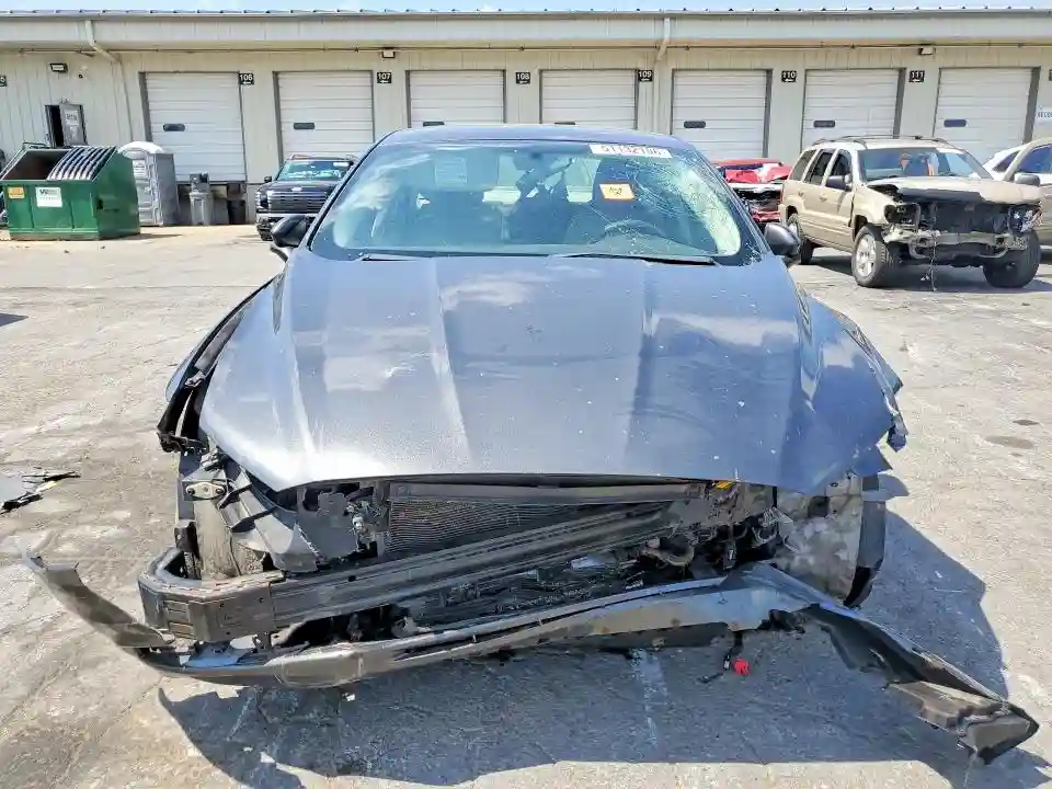 3FA6P0LU6JR235269 2018 FORD FUSION-4