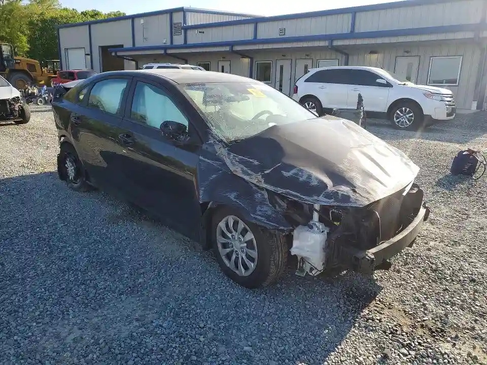 3KPF24AD0NE499359 2022 KIA FORTE-3