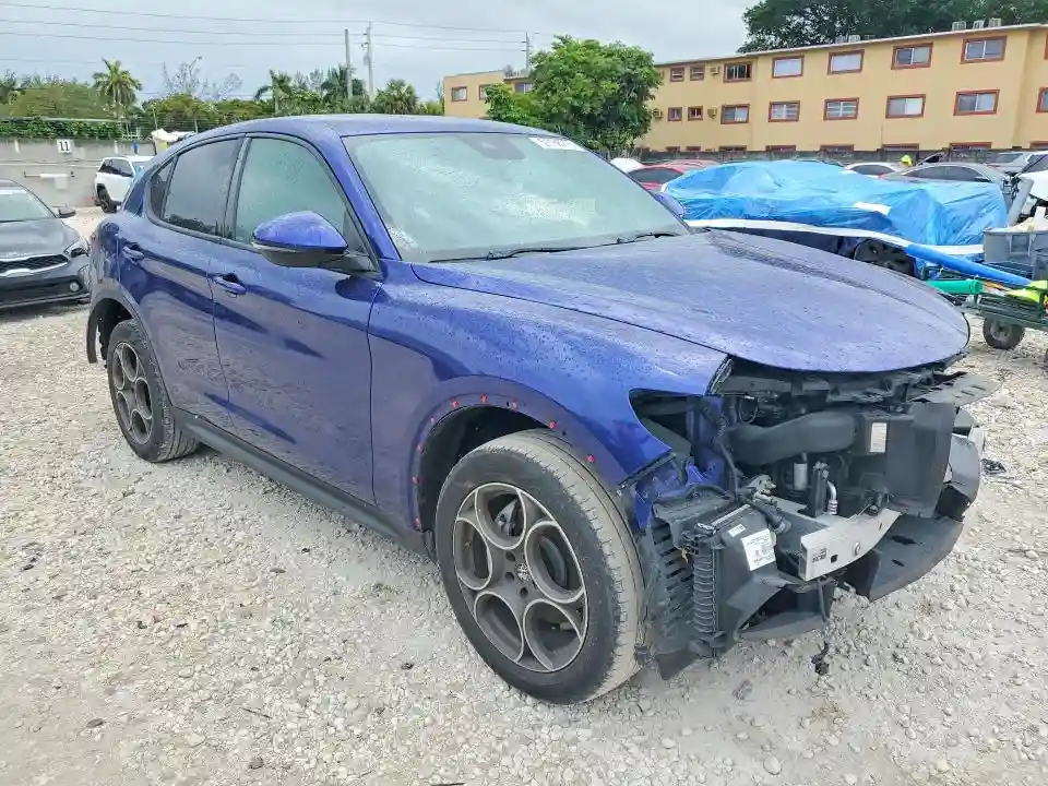 ZASPAJAN4P7D50509 2023 ALFA ROMEO STELVIO-3