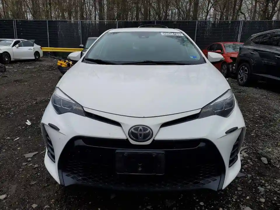 2T1BURHE3JC014595 2018 TOYOTA COROLLA-4