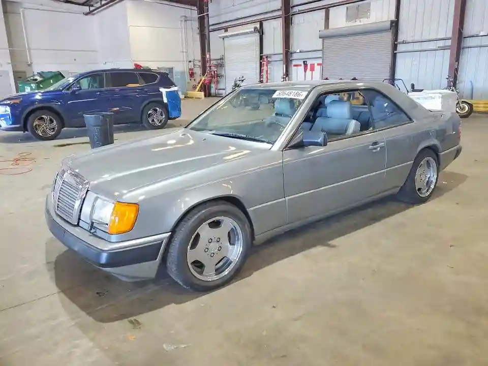 WDBEA50D8JA703536 1988 MERCEDES-BENZ 300-CLASS-0