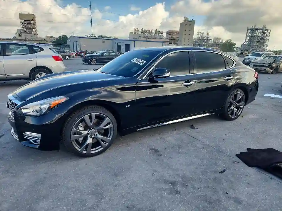 JN1BY1PP2FM601716 2015 INFINITI Q70-0