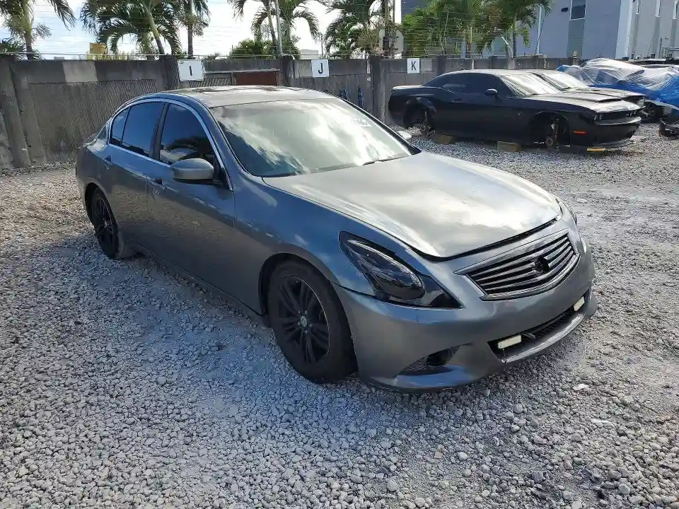 JN1CV6AP5DM304682 2013 INFINITI G37-3