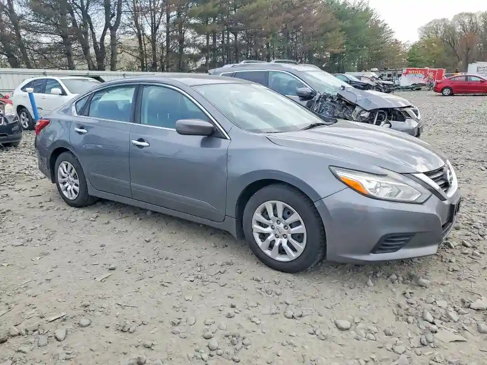 1N4AL3AP4HN331757 2017 NISSAN ALTIMA-3