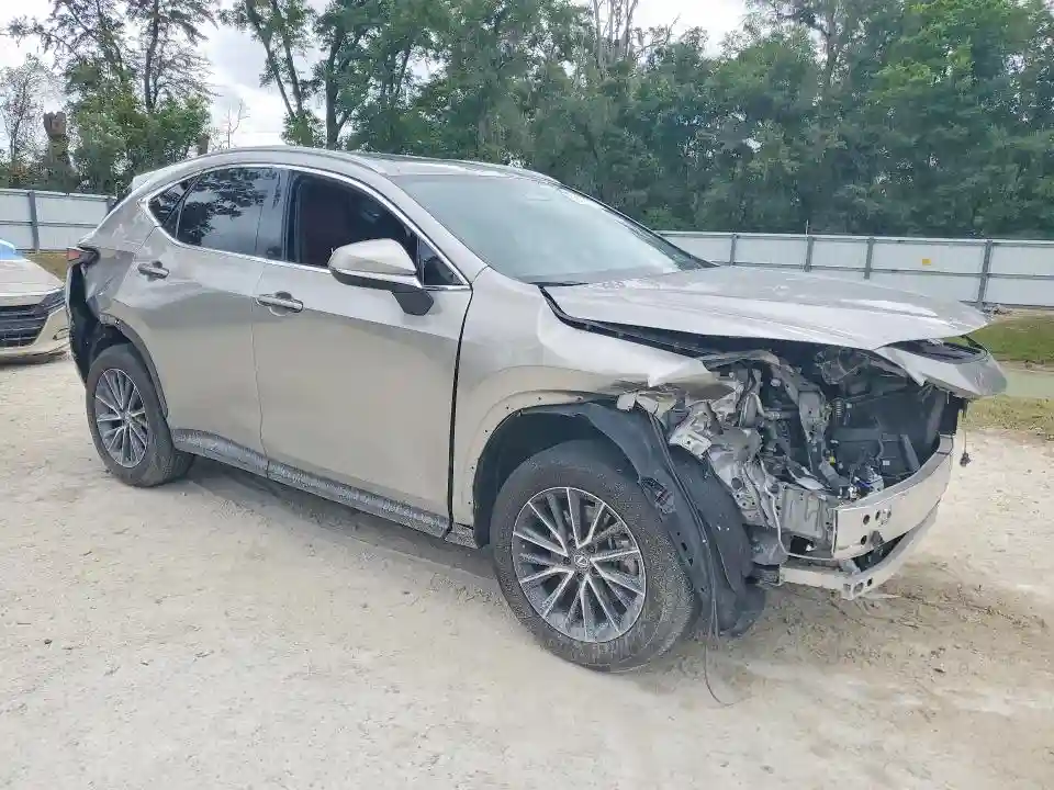 2T2GGCEZ9RC050056 2024 LEXUS NX-3