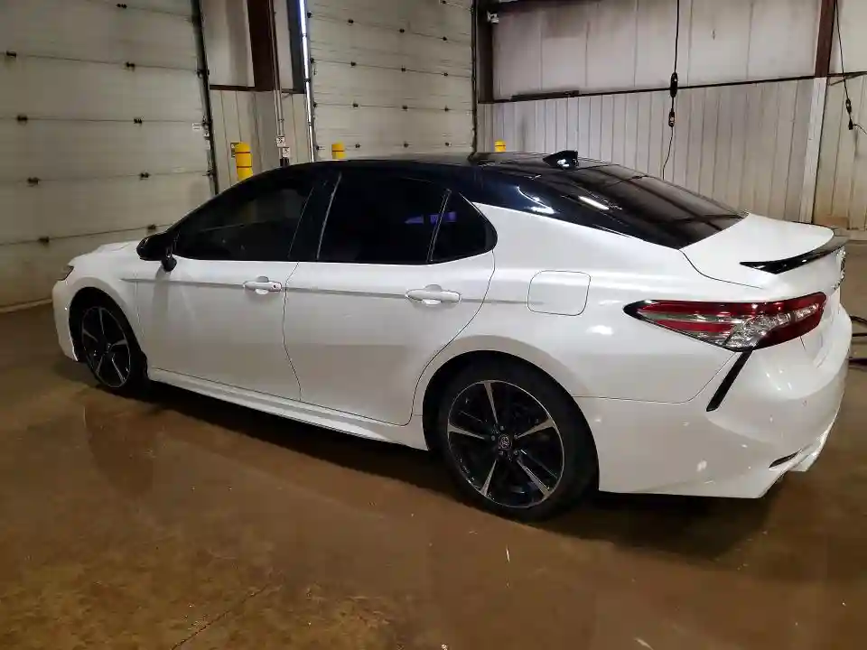 4T1B61HK9KU239489 2019 TOYOTA CAMRY-1
