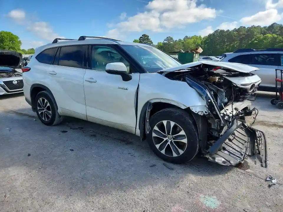 5TDGARAH2MS504962 2021 TOYOTA HIGHLANDER-3