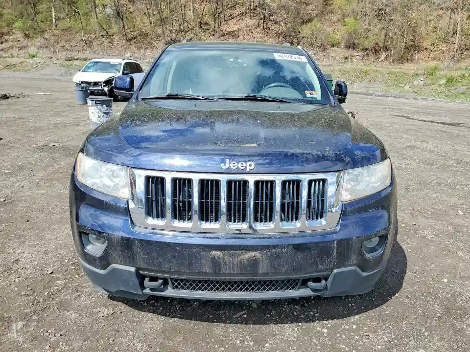 1J4RR4GT7BC516730 2011 JEEP GRAND CHEROKEE-4