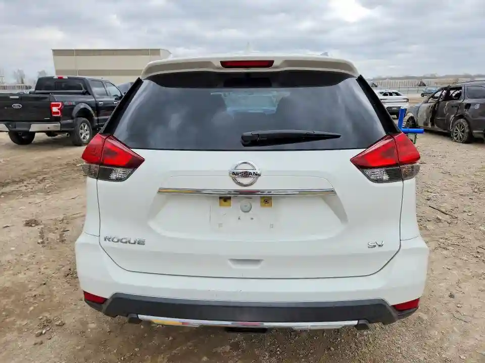 KNMAT2MT0JP590320 2018 NISSAN ROGUE-5