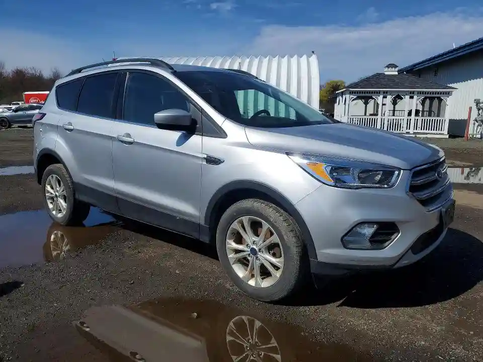 1FMCU9GD8JUC88788 2018 FORD ESCAPE-3