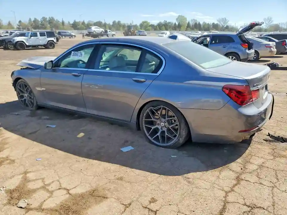 WBAYF8C53DD140398 2013 BMW 7 SERIES-1