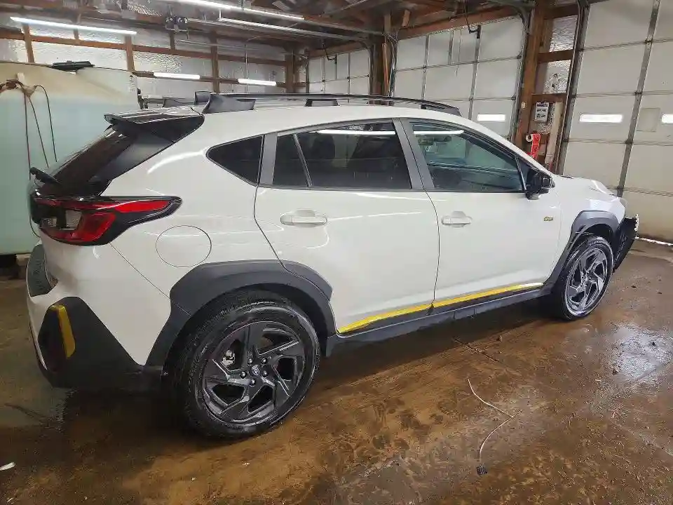 4S4GUHF62S3730549 2025 SUBARU CROSSTREK-2