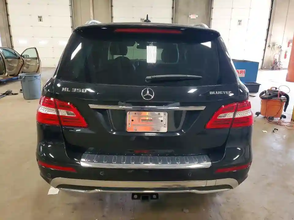 4JGDA2EB4DA208253 2013 MERCEDES-BENZ M-CLASS-5