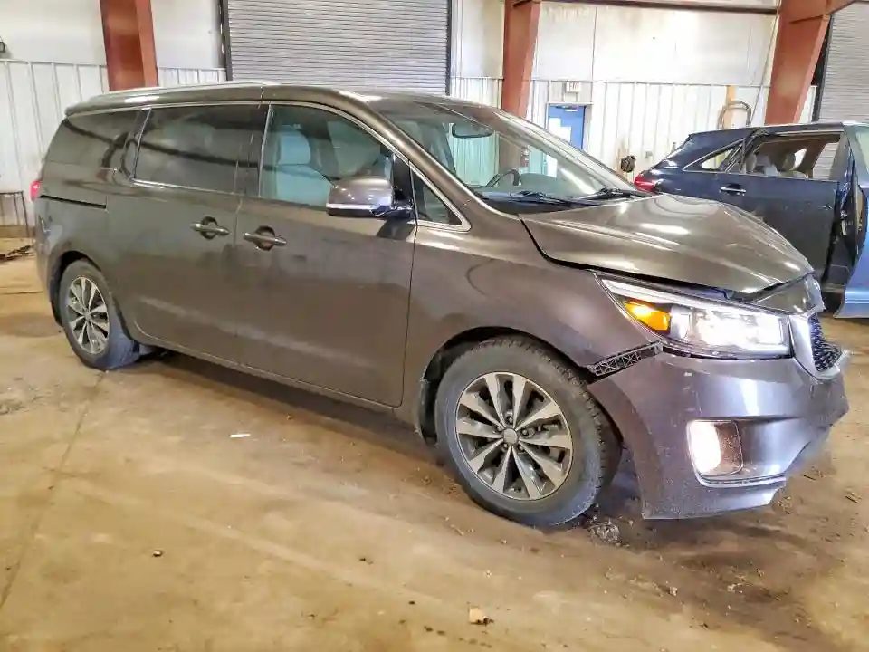 KNDMC5C19G6170889 2016 KIA SEDONA-3