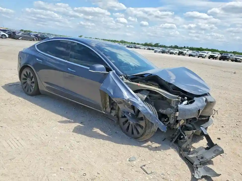 5YJ3E1ECXLF623610 2020 TESLA MODEL 3-3