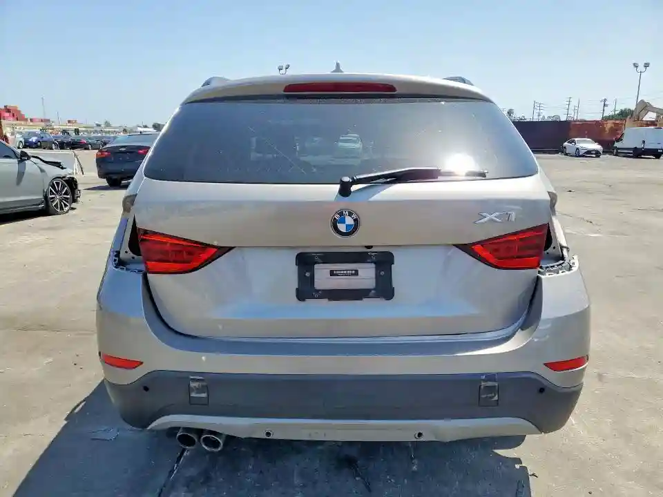 WBAVM1C51FV314918 2015 BMW X1-5