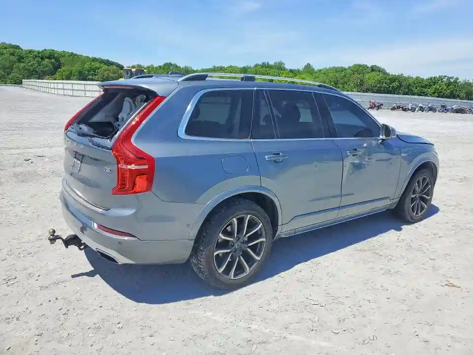 YV4A22PK9H1178655 2017 VOLVO XC90-2