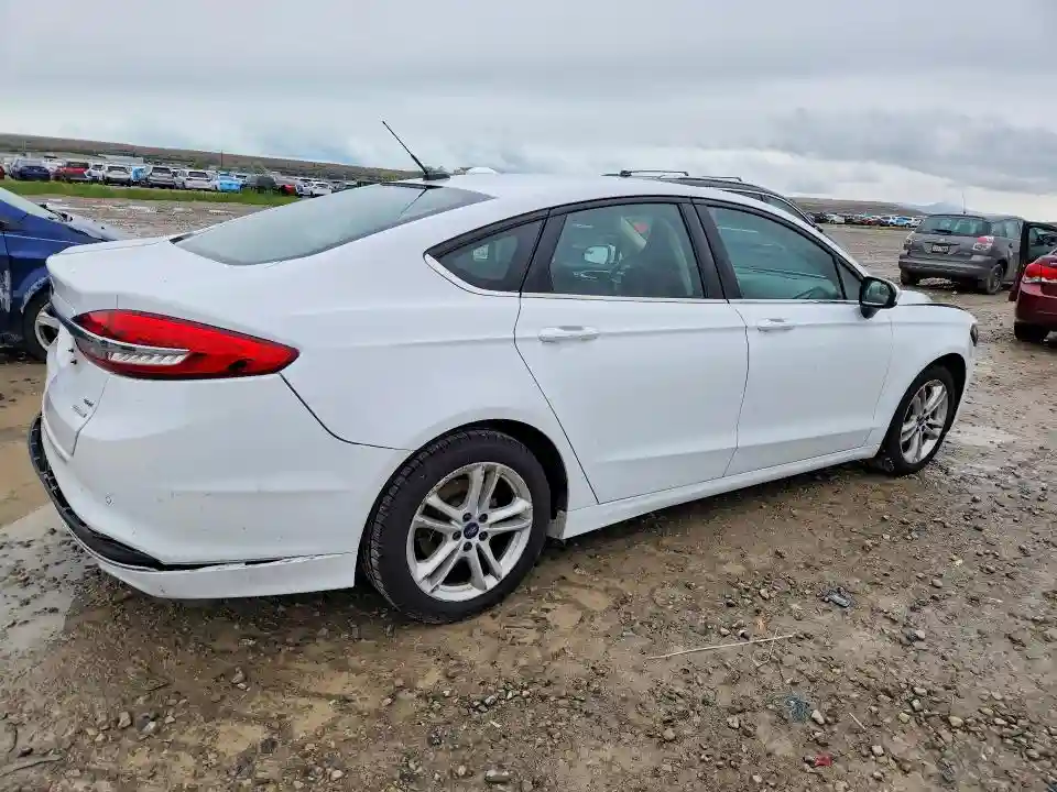 3FA6P0HD6JR224703 2018 FORD FUSION-2