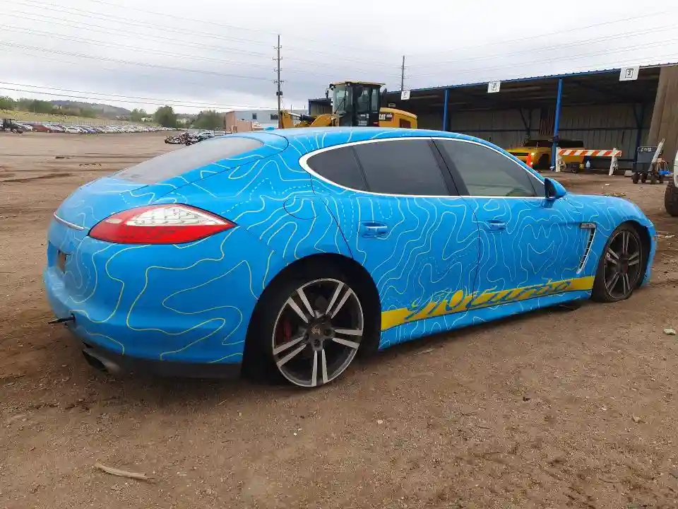 WP0AC2A71BL091137 2011 PORSCHE PANAMERA-2