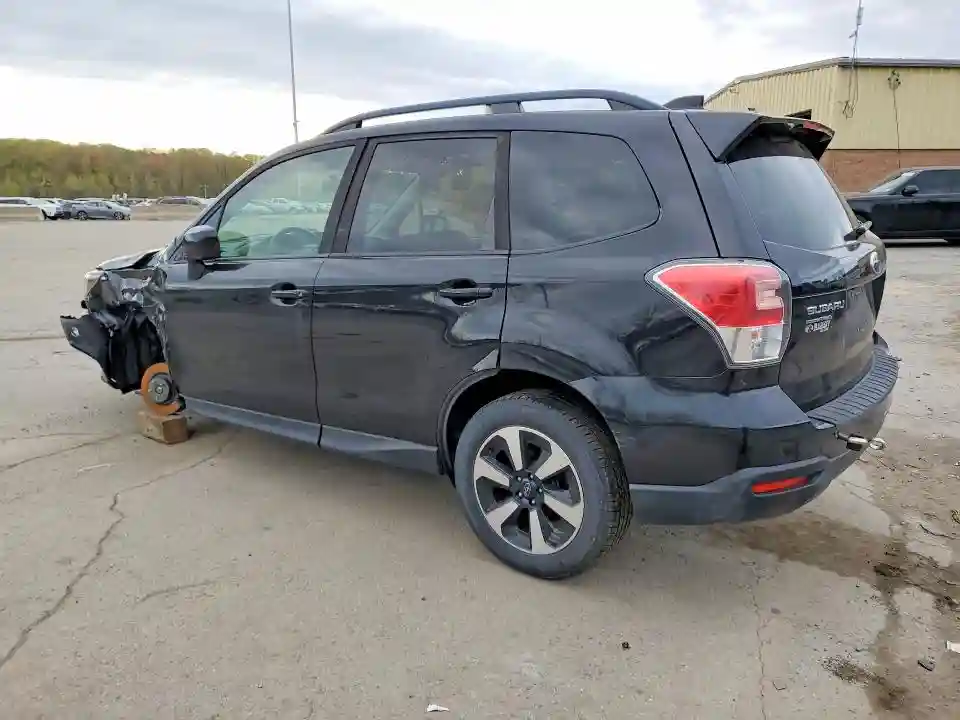 JF2SJAEC6JH614859 2018 SUBARU FORESTER-1