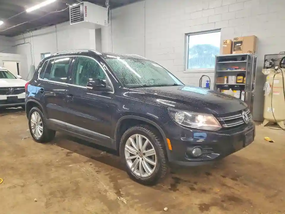 WVGBV3AX9DW623736 2013 VOLKSWAGEN TIGUAN-3