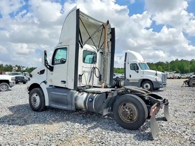 1XPBA48X4JD478378 2018 PETERBILT ALL MODELS-2