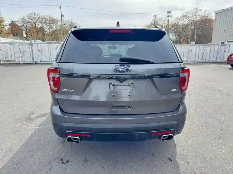 1FM5K8GT8HGA00745 2017 FORD EXPLORER-4