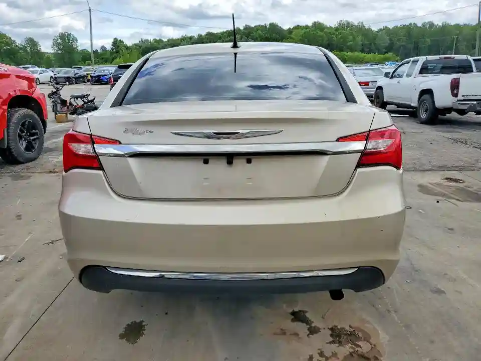 1C3CCBAB3DN760811 2013 CHRYSLER 200-5