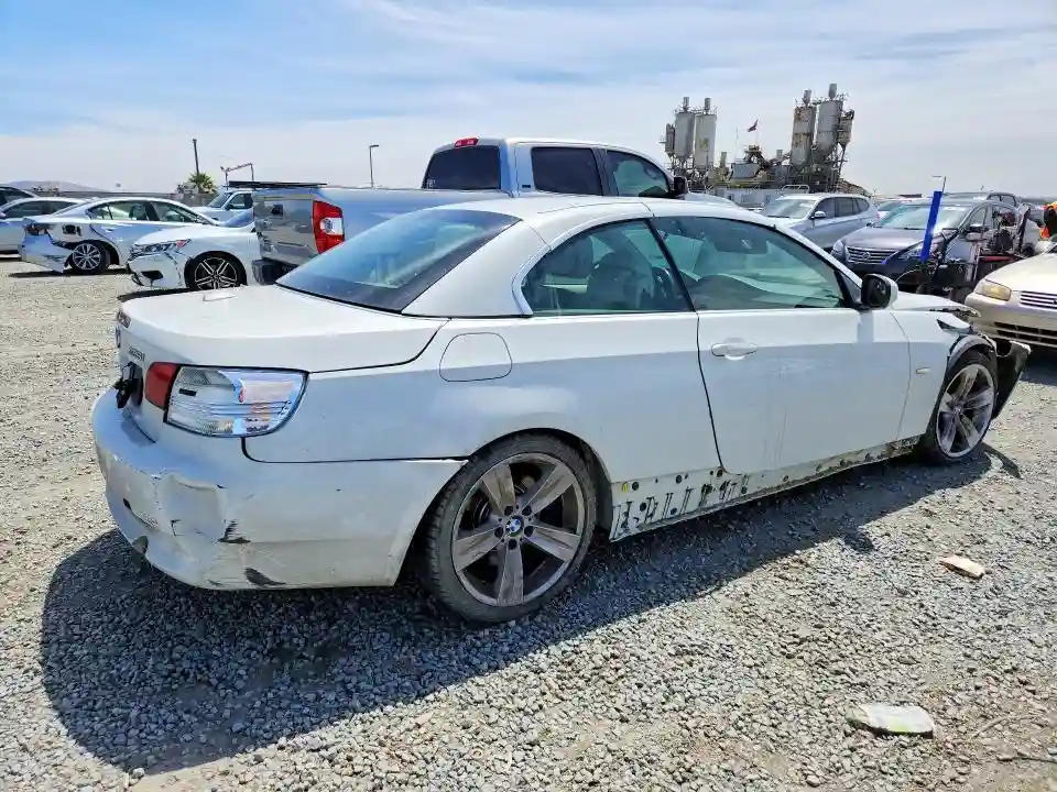 WBAWL7C59AP476061 2010 BMW 3 SERIES-2