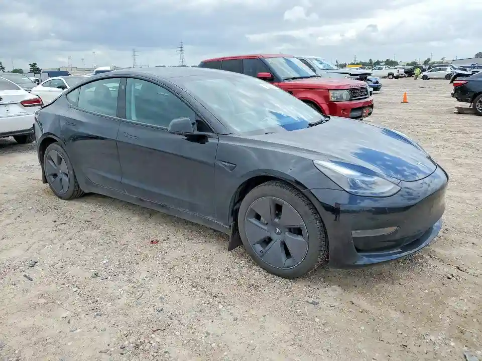 5YJ3E1EAXPF613289 2023 TESLA MODEL 3-3