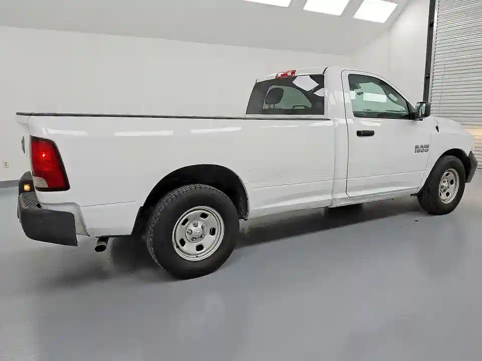 3C6JR6DG3HG774178 2017 RAM 1500-2
