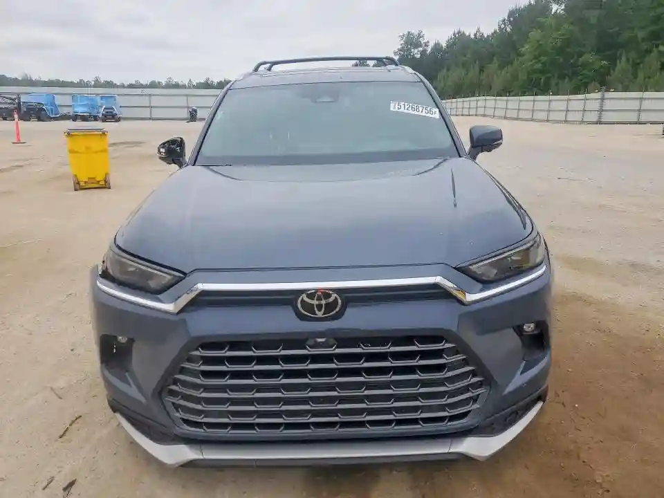 5TDADAB55TS034637 2026 TOYOTA GRAND HIGH-4