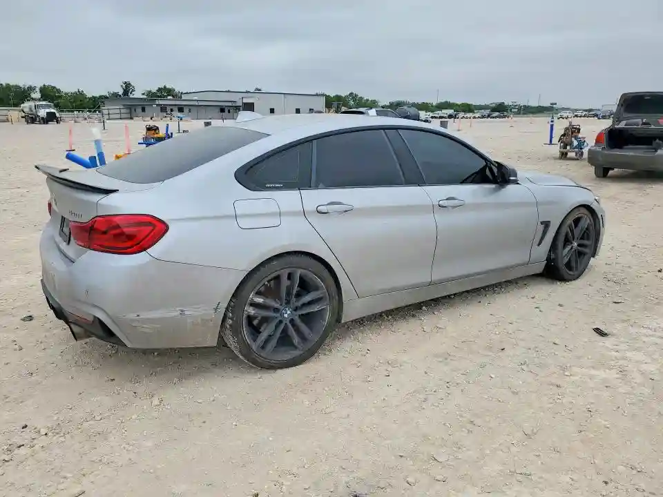 WBA4J5C53JBF07502 2018 BMW 4 SERIES-2