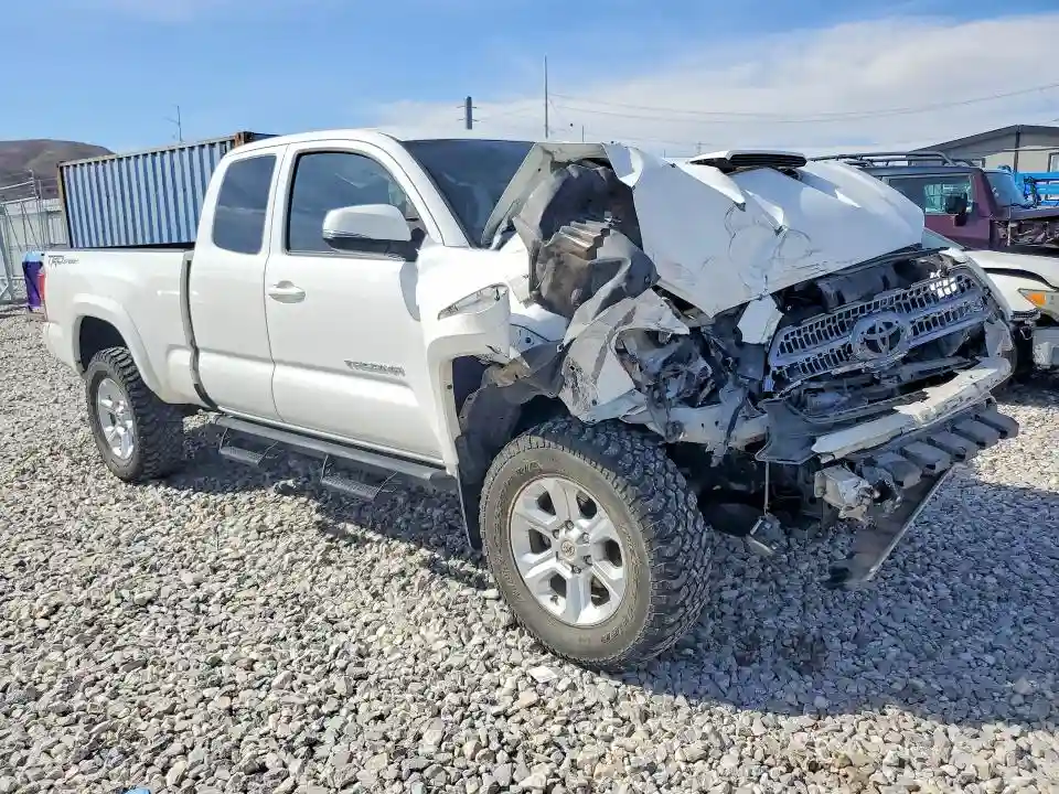 5TFRZ5CN5GX008405 2016 TOYOTA TACOMA TRD-3