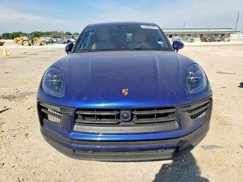WP1AG2A57PLB41421 2023 PORSCHE MACAN-4