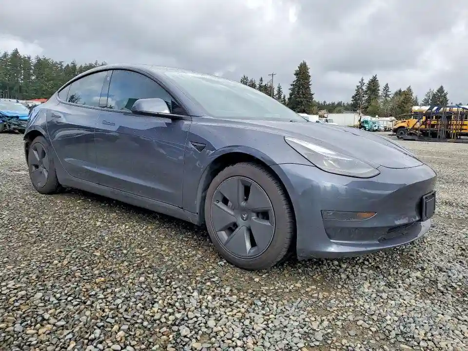 5YJ3E1EAXMF018910 2021 TESLA MODEL 3-3