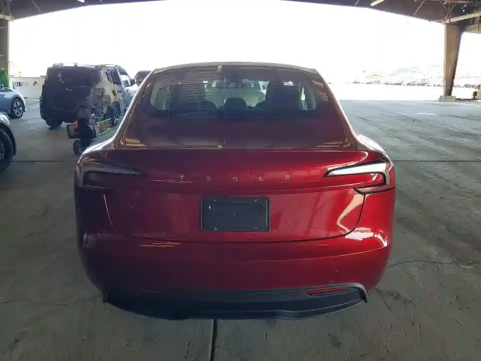 5YJ3E1EA9SF041642 2025 TESLA MODEL 3-5