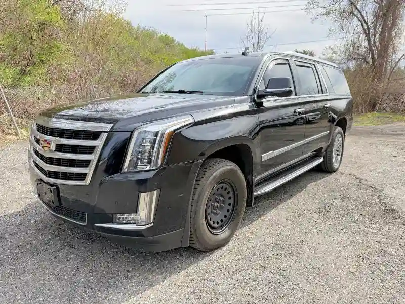 1GYS4GKJ3KR281635 2019 CADILLAC ESCALADE-1