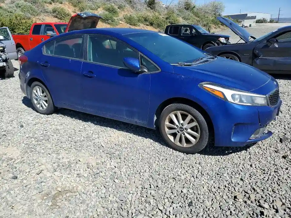 3KPFL4A76HE017456 2017 KIA FORTE-3