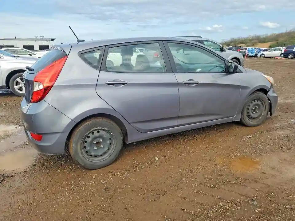 KMHCT5AE0HU310516 2017 HYUNDAI ACCENT-2