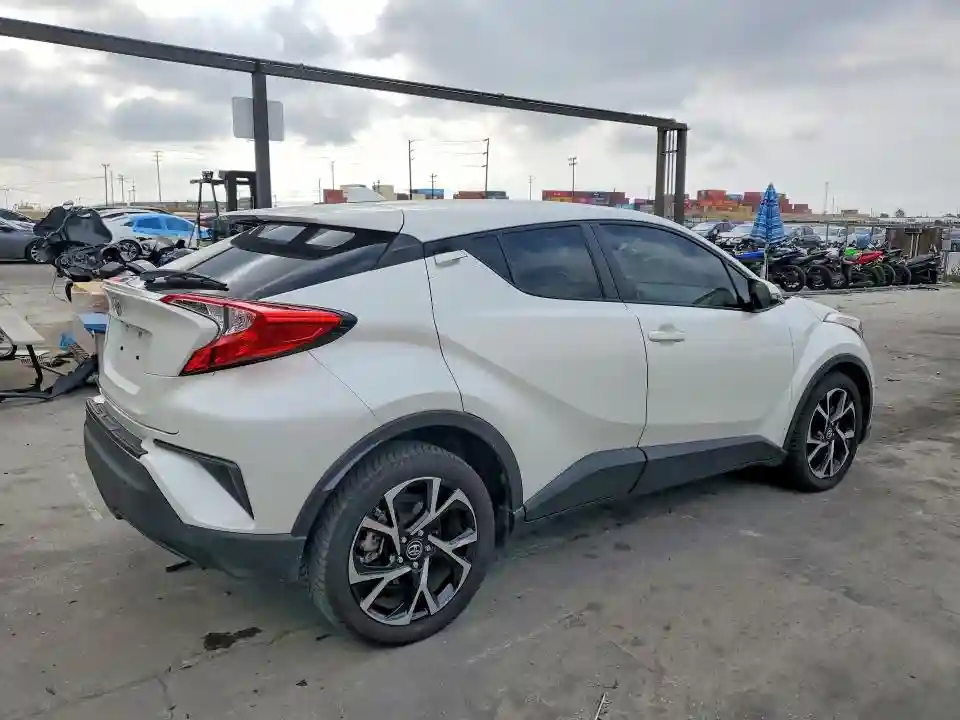 JTNKHMBX3K1035014 2019 TOYOTA C-HR-2