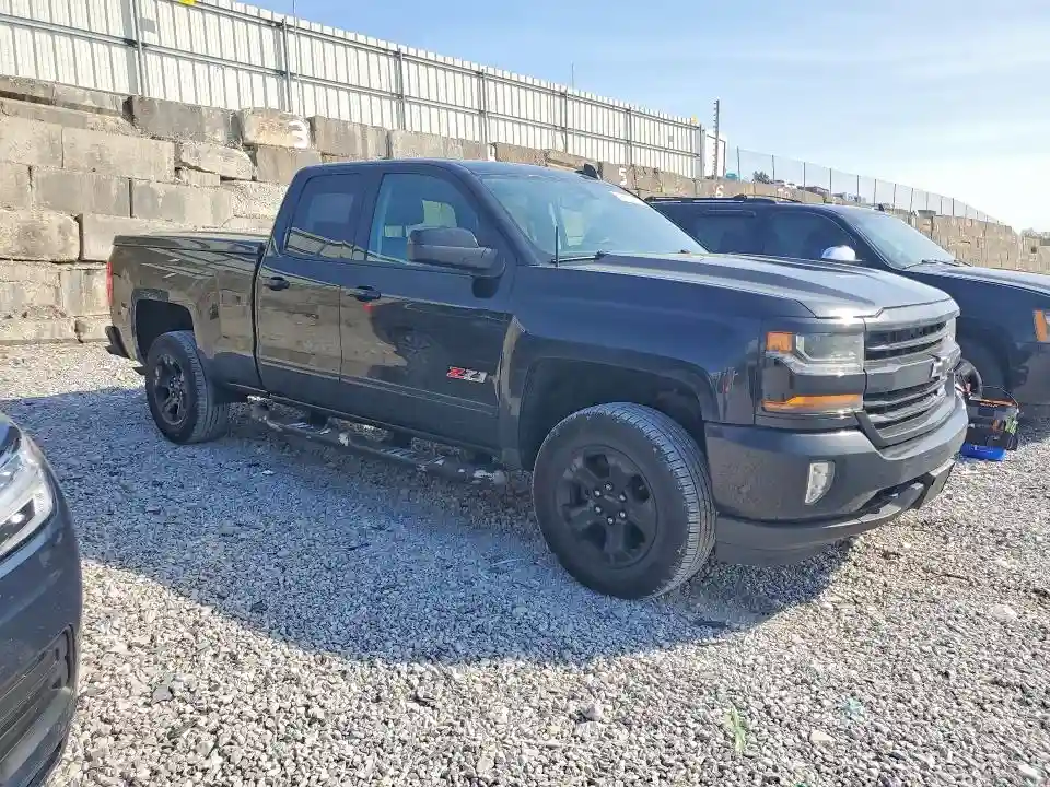 1GCVKREC8HZ330340 2017 CHEVROLET SILVERADO-3