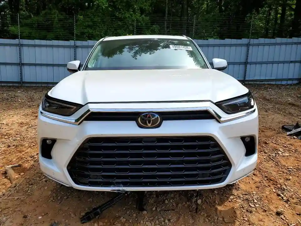 5TDACAB57SS041302 2025 TOYOTA ALL OTHER-4