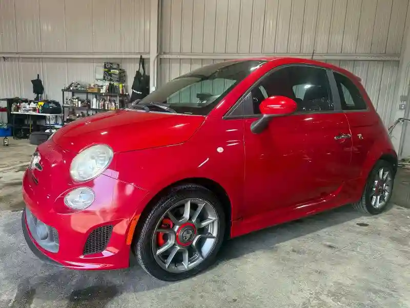3C3CFFFH8CT337233 2012 FIAT 500-1