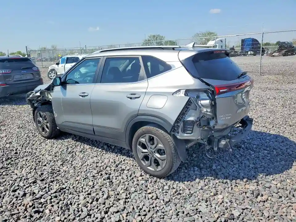 KNDEU2AA3R7495621 2024 KIA SELTOS-1