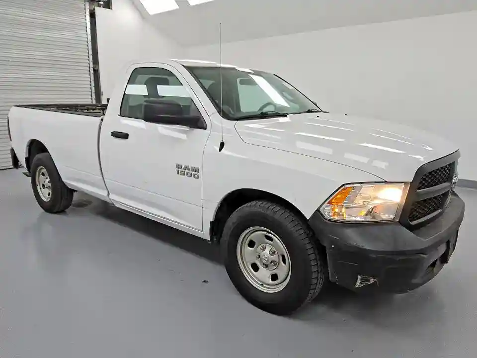 3C6JR6DG3HG774178 2017 RAM 1500-3