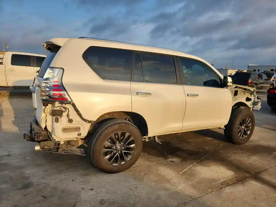 JTJAM7BX3L5263860 2020 LEXUS GX-2