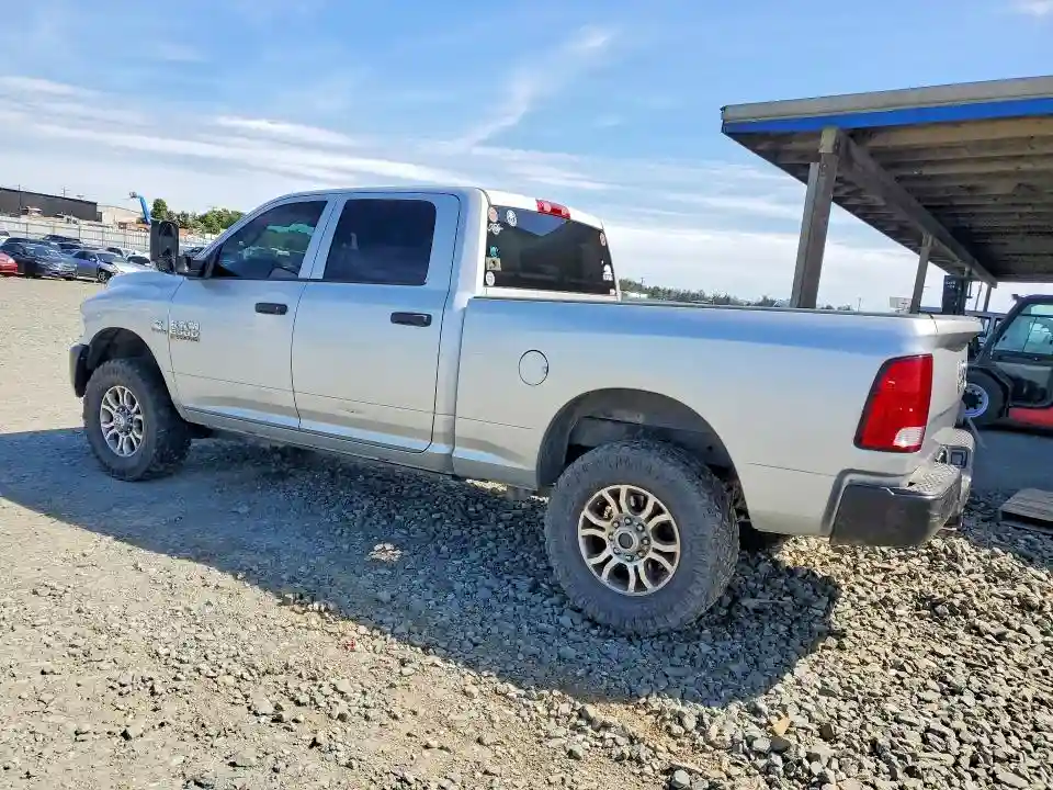 3C6UR5CL1HG740469 2017 RAM 2500-1